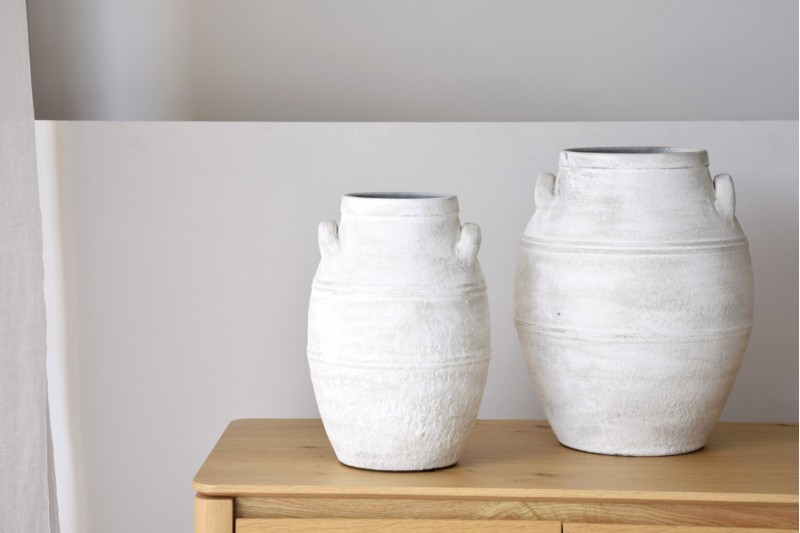ATRIA COLLECTION: RUSTIC CERAMIC AMPHORAE | VP Interiorismo